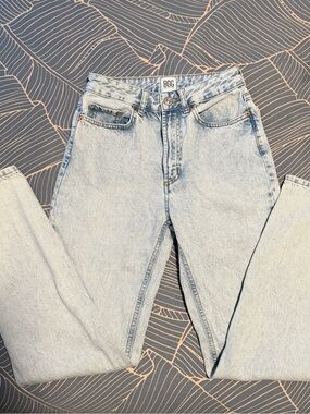 BDG Light Blue High-Rise Women's Jeans